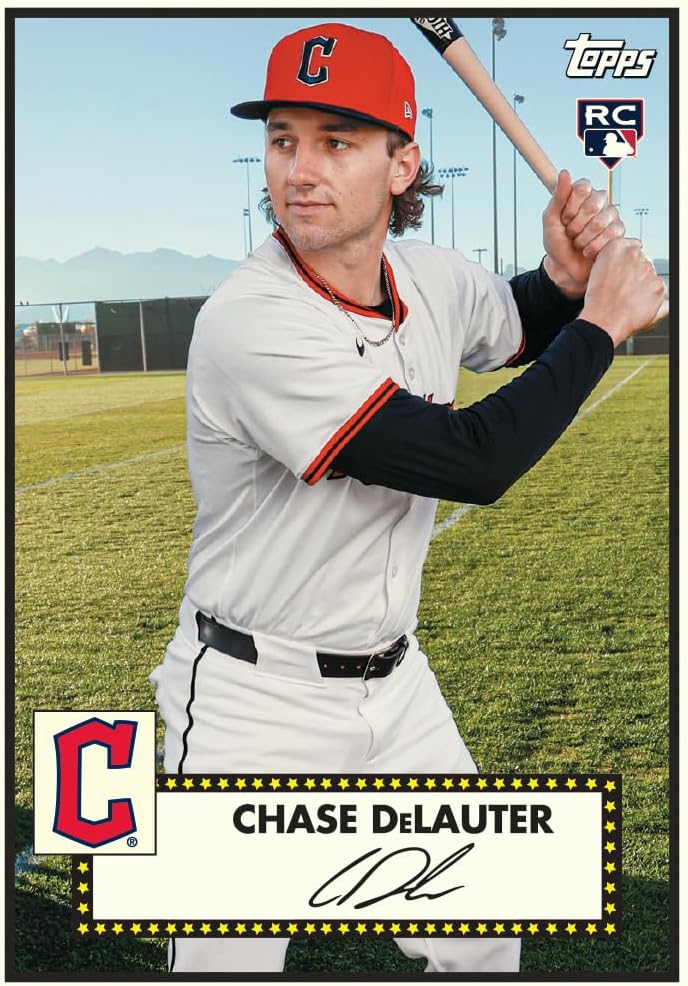 2026 Topps Series 2 Baseball Blaster Trading Card Box (3 Holiday Base Card Variations Per Box)